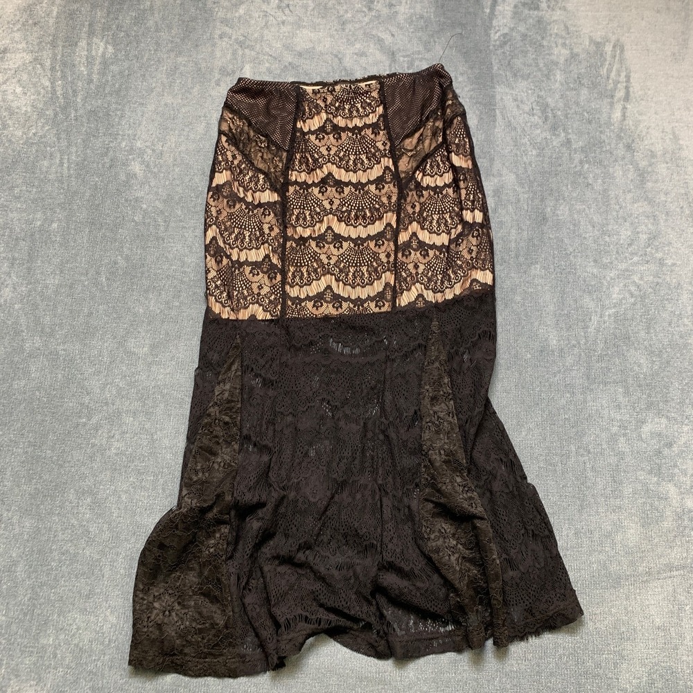 GUESS Maxi Skirt Womens M Black Lace Overlay Mermaid Trumpet Whimsigoth Witchy